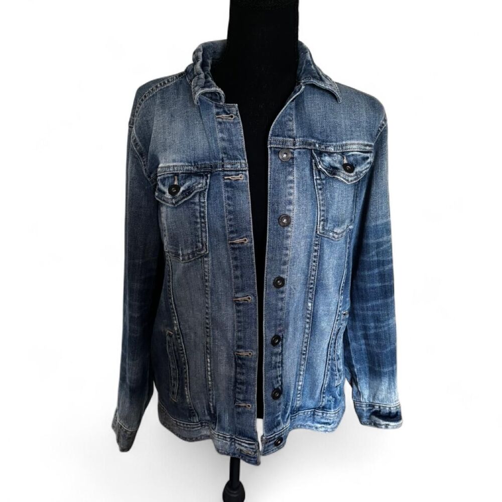 Arizona Jean Co. Distressed Graphic Denim Jacket - Size M